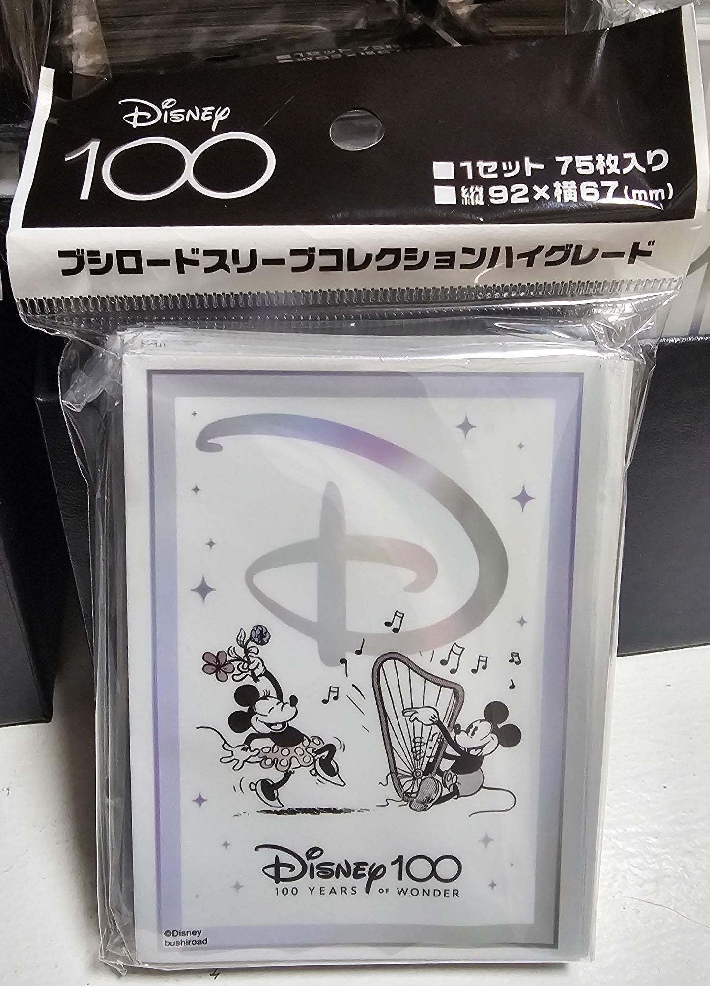 Bushiroad Sleeve Collection High-grade Vol. 3570 Disney 100 "Mickey & Minnie"